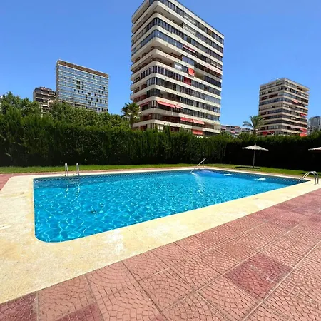 Apartman Carolina 7 *